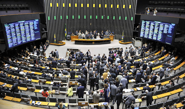 Senado aprova incentivo à formação no esporte