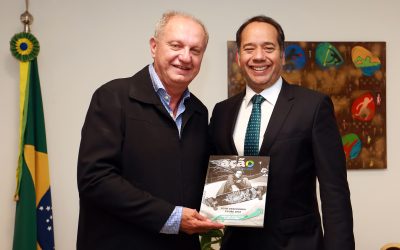 Ministro do Esporte recebe relatório da FENACLUBES