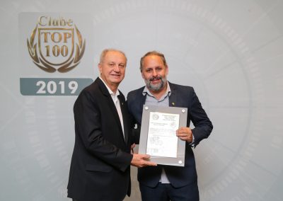 CLUBE DE NATAÇÃO E REGATAS ÁLVARES CABRAL - ES