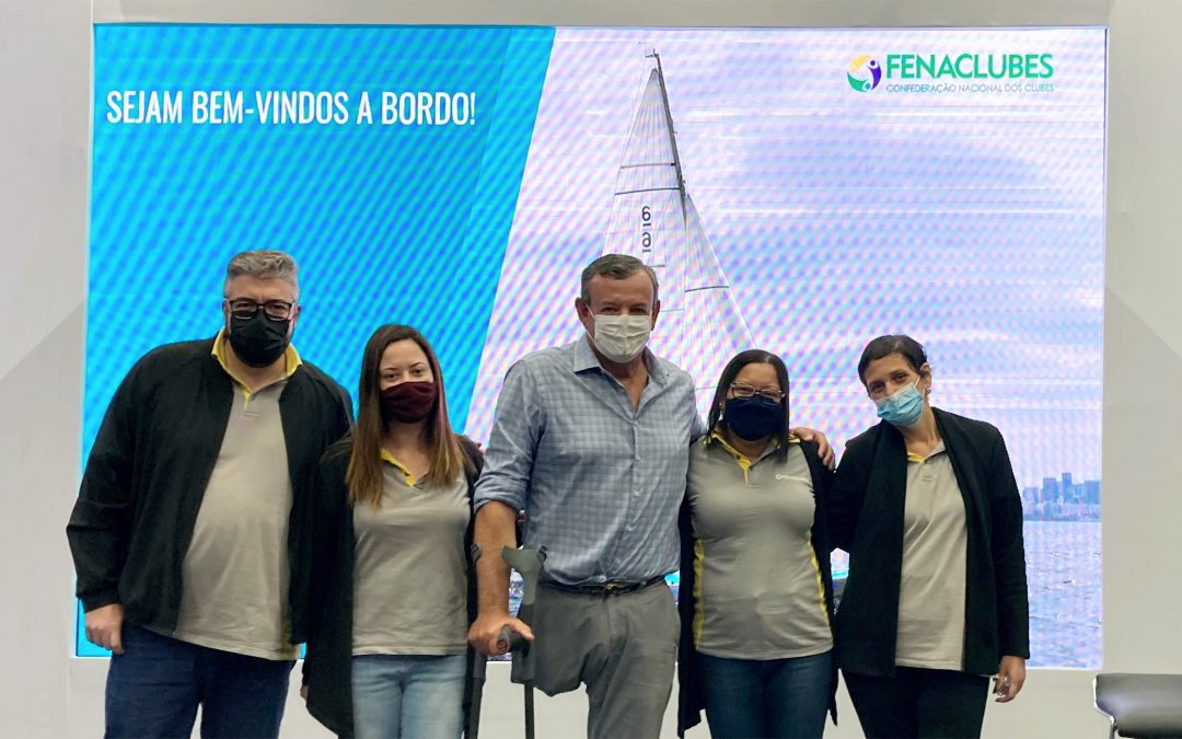 Colaboradores da FENACLUBES recebem curso de capacitação