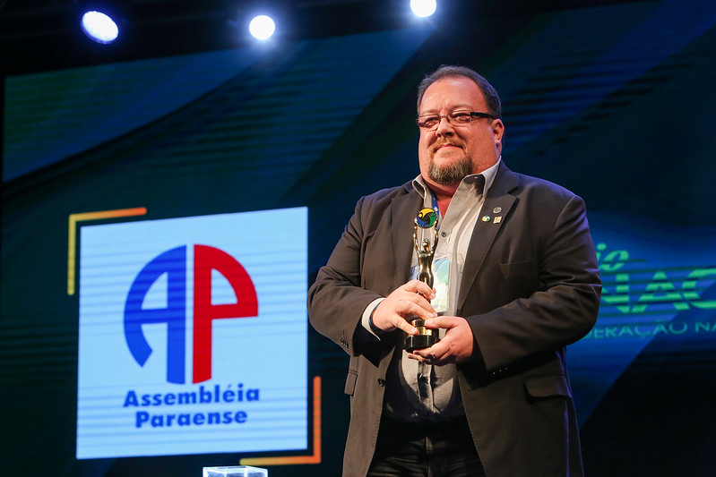 Assembleia Paraense vence o Prêmio FENACLUBES 2022 na categoria “Clube Social”