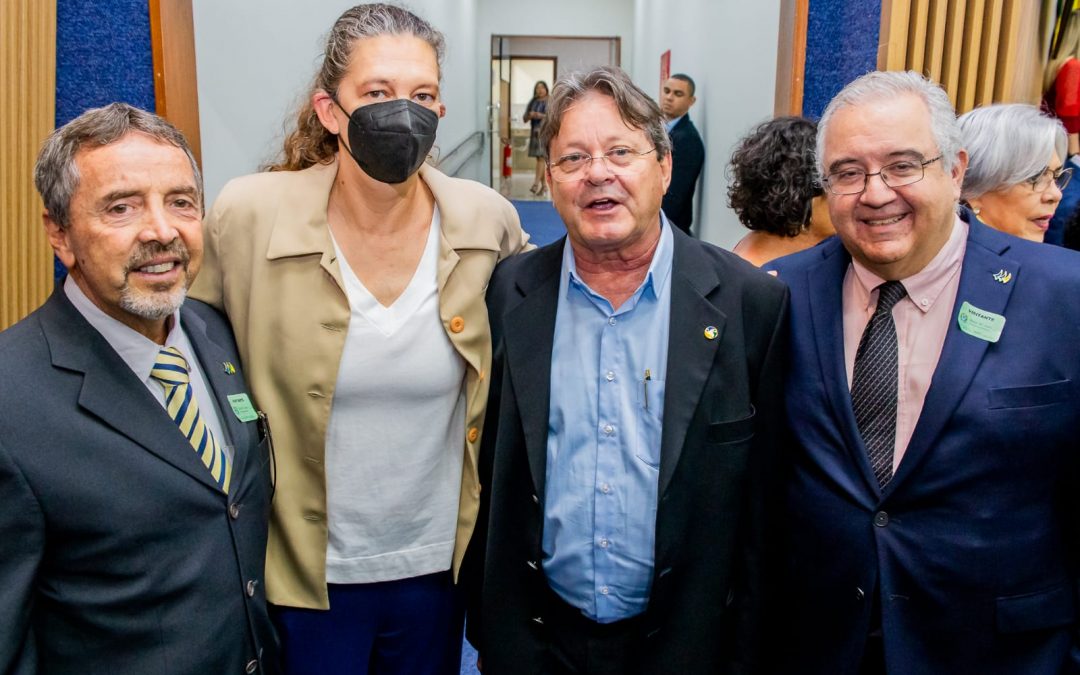 FENACLUBES esteve presente na posse da Ministra do Esporte Ana Moser