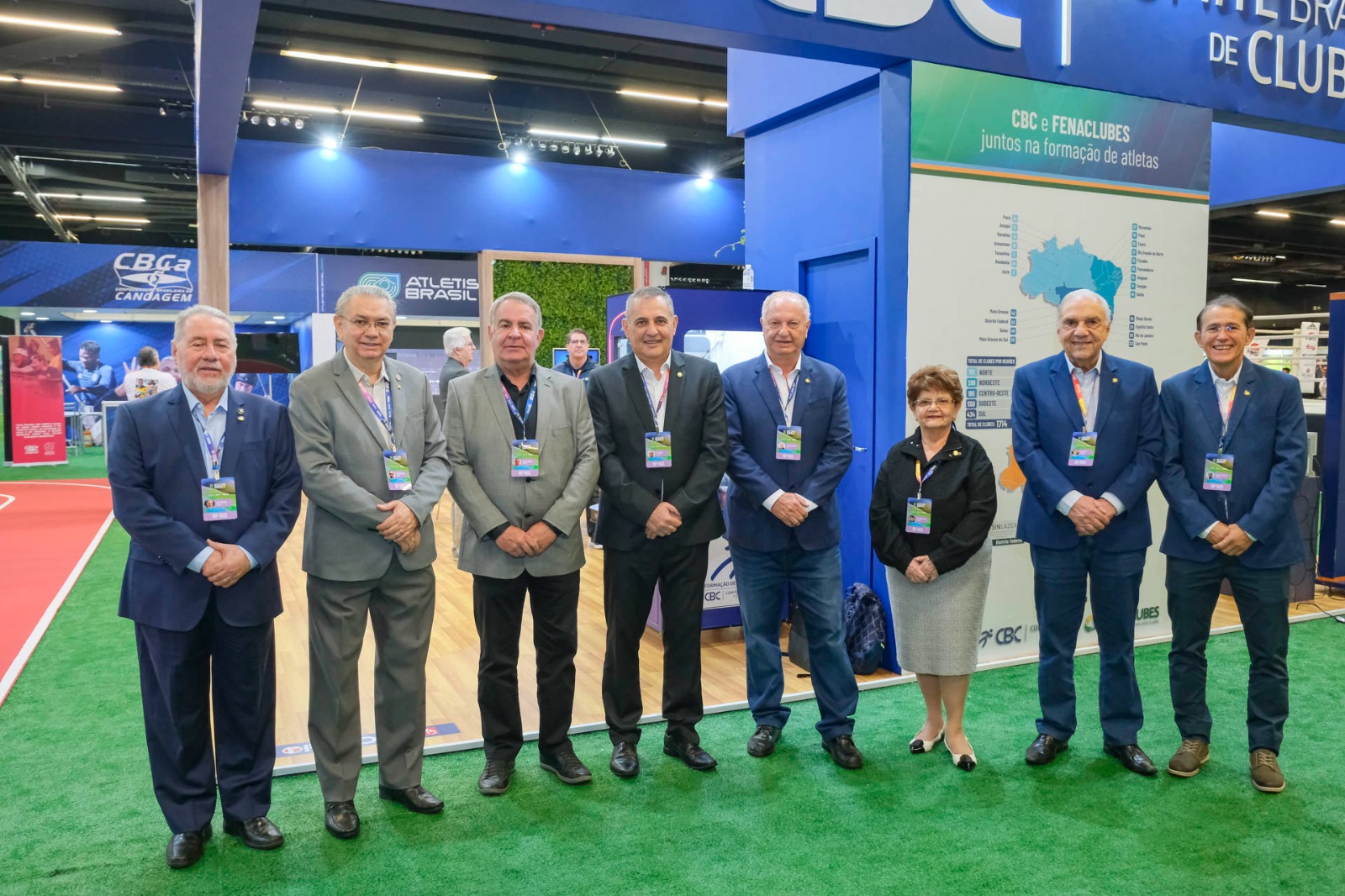 Luis Gonzaga da Silva Filho (SINLAZER/DF), Salatiel Pereira Campos (SINDICLUBES/PA), Sergio Nabhan (SINDI CLUBES/SP), Ali Tarbine (SINDICLUBES/PR), Arialdo Boscolo (FENACLUBES), Maria da Conceição Nogueira Pires (SINCERGS/RS), Marcolino de Oliveira Pinto Junior (Secretário do Conselho de Representantes) e Ricardo Sérgio Teixeira (SINDICLUBE/CE)